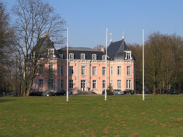 Meylandt Castle