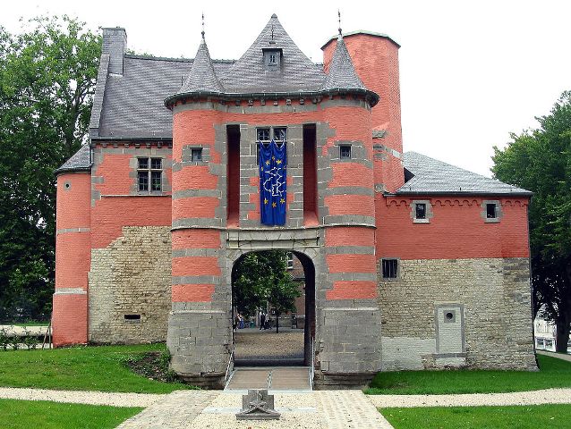 Trazegnies Castle