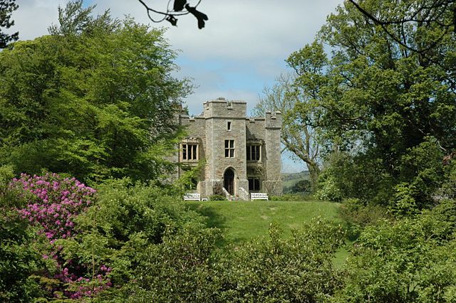 Bellister Castle
