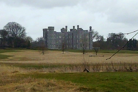 Killeen Castle