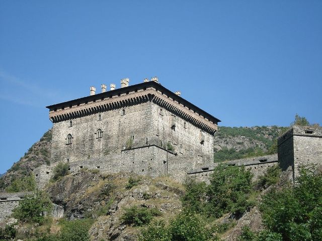 Verrès Castle