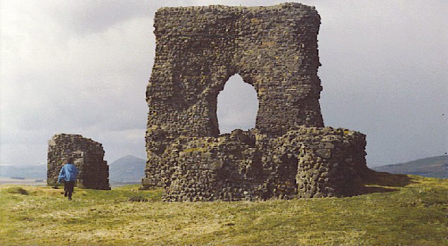 Dunnideer Castle