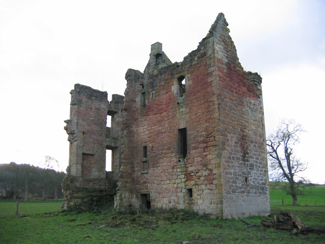 Gilbertfield Castle