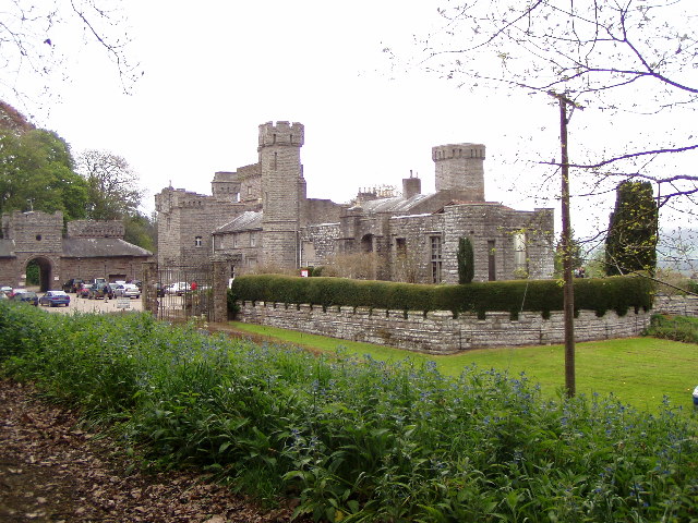 Maesllwch Castle